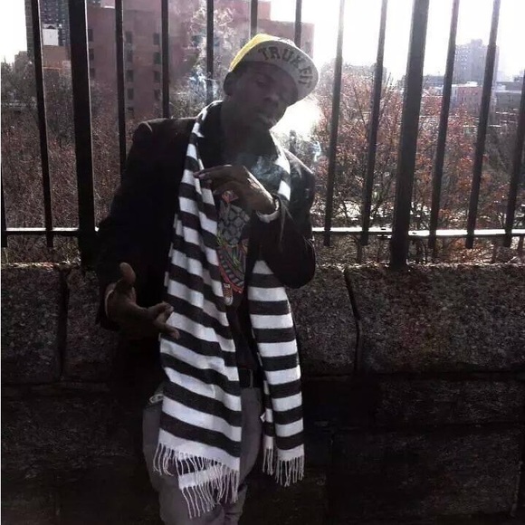 Meet your Posher, Mauricio - Picture 2 of 13